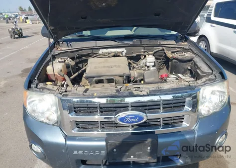 2011 Ford Escape Xlt from USA, damaged, VIN 1FMCU0DGXBKB98534